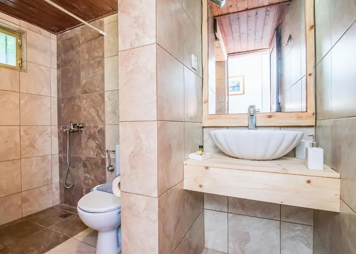 Akrolithos With Private Pool Villa