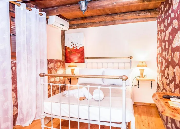 Akrolithos With Private Pool Βίλα *