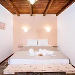 Akrolithos With Private Pool * Chania (Crete)