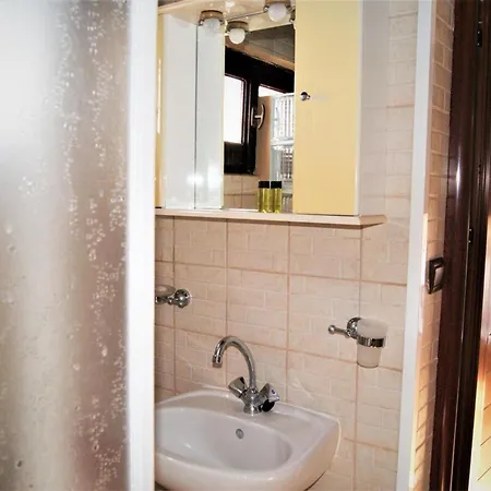 Akrolithos With Private Pool La Canea